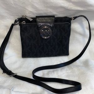 Michael Kors Crossbody Bag